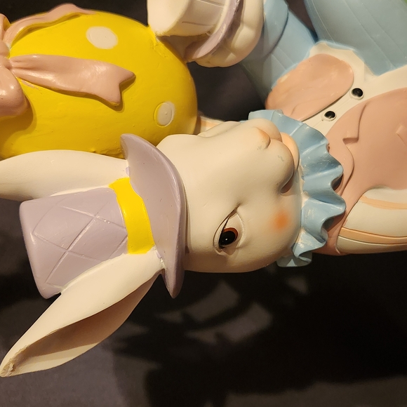 Easter Bunny Juggling Balancing Teacups - Picture 4 of 4